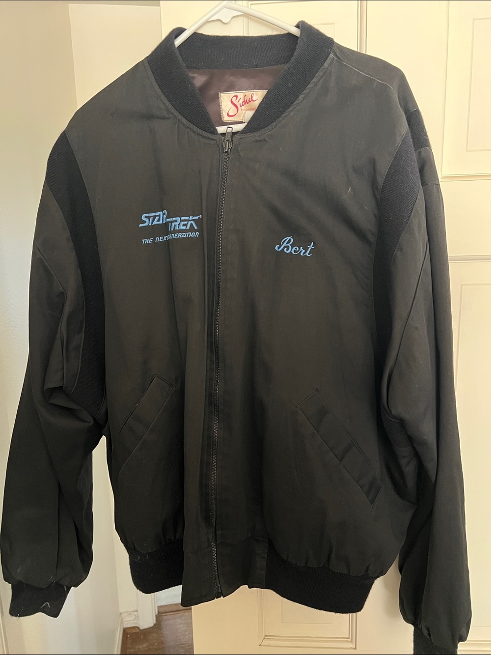 Black Star Trek The Next Generation Embroidered Bomber Jacket - Bert